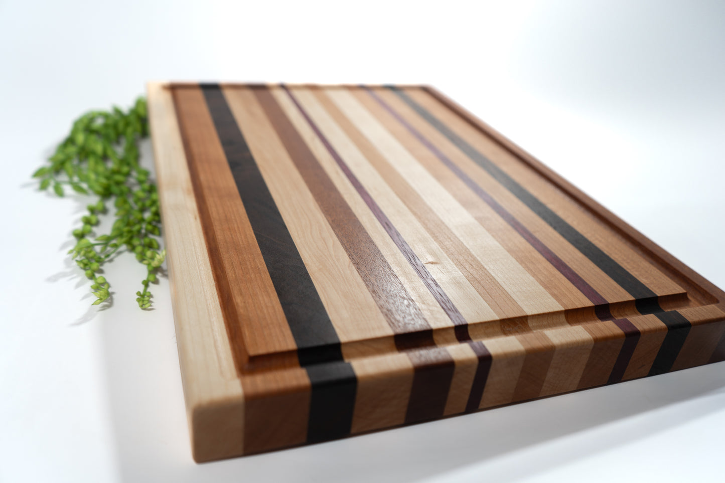 Handcrafted Wooden Cutting Board Patterned Purple Heart #2