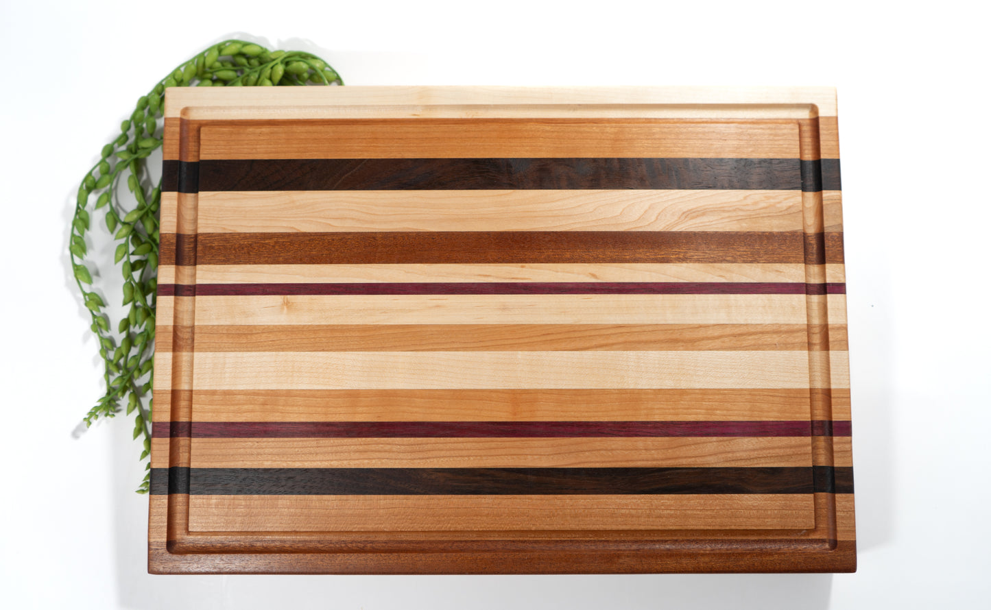 Handcrafted Wooden Cutting Board Patterned Purple Heart #2